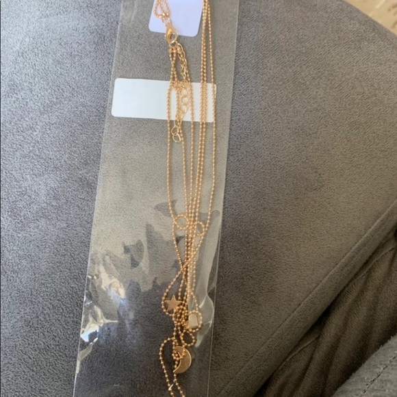 Layered necklace - Picture 3 of 3